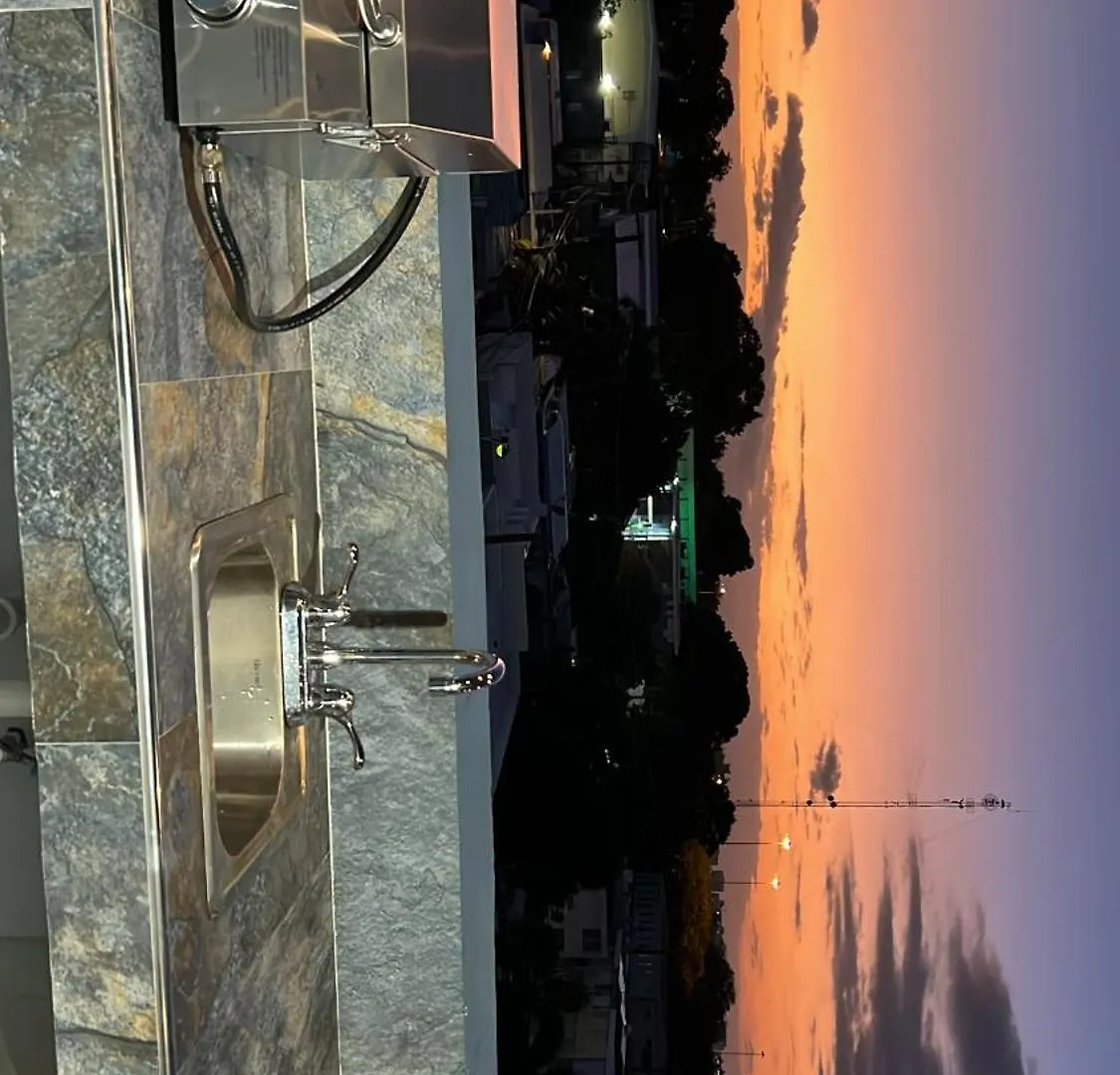 סן חואן Sky View Apartments פוארטו ריקו